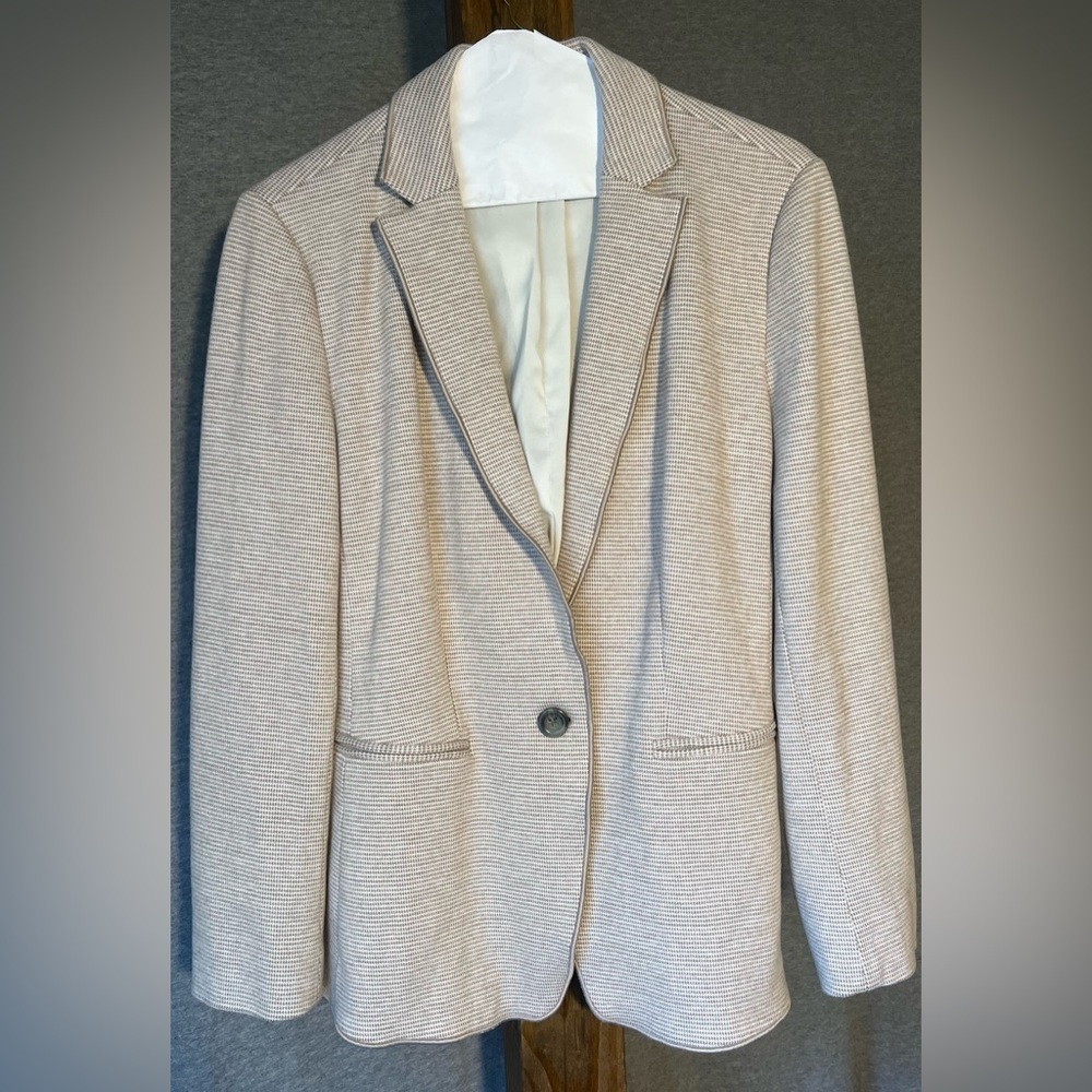 Ann‎ Taylor blazer